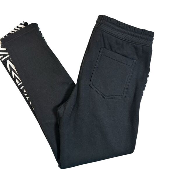 NWT Create 2mrw Men’s Black White Geometric Joggers Pants Drawstring- Size L - Picture 1 of 10